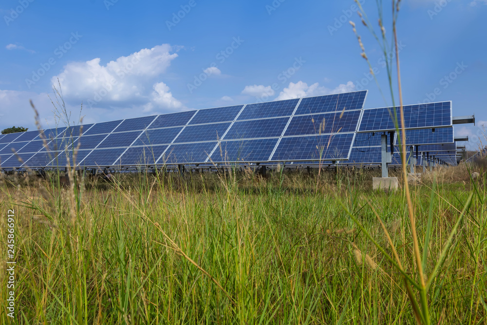 Solar panel, alternative electricity source - concept of sustainable resources, And this is a new system that can generate electricity more than the original, This's the sun tracking systems Solar panel, alternative electricity source - concept of sustainable resources, And this is a new system that can generate electricity more than the original, This's the sun tracking systems