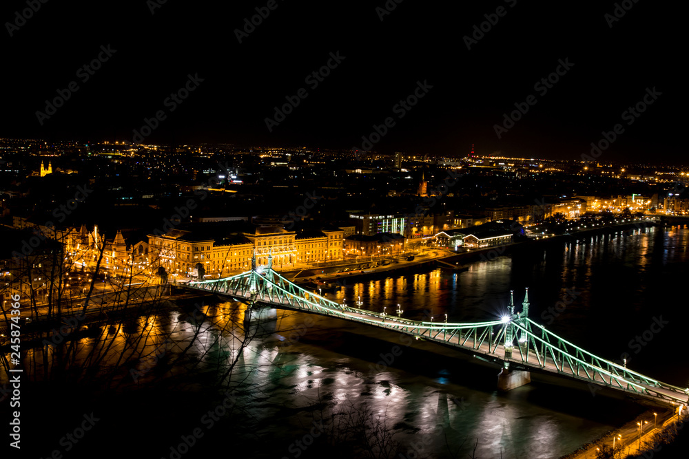 ブダペスト市街の夜景