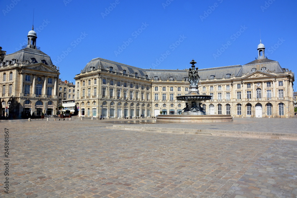 France, Aquitaine, Bordeaux, Place de la Bourse, architecture, UNESCO.