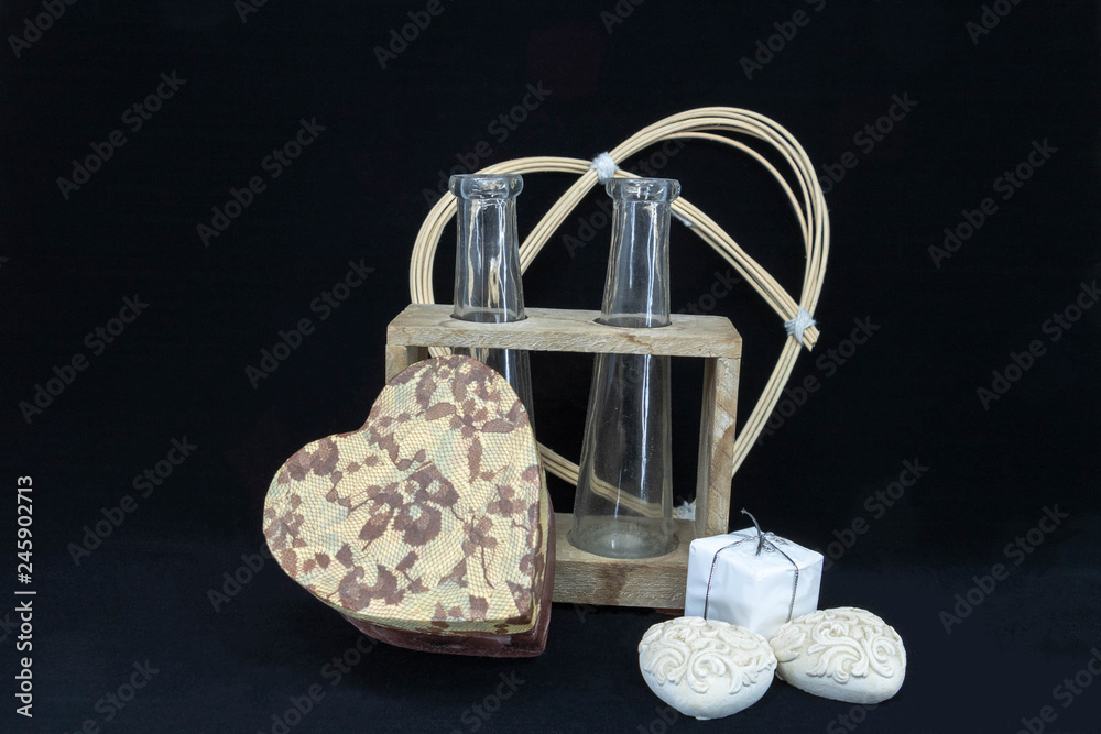 Boîte Vintage En étain En Forme De Cœur - Décor Papillons Et Fleurs, Occasion