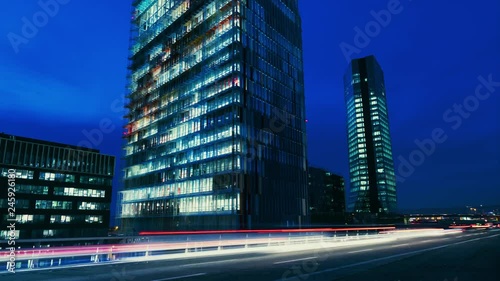 time lapse nuit tour et freeway