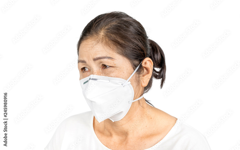 old woman wearing N95 face mask for healthy