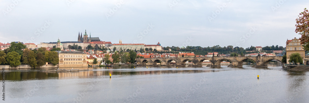Prague Castle and Charles Bridge crosses the Vitava river and supports the weight of 30 saints, Czech Republic