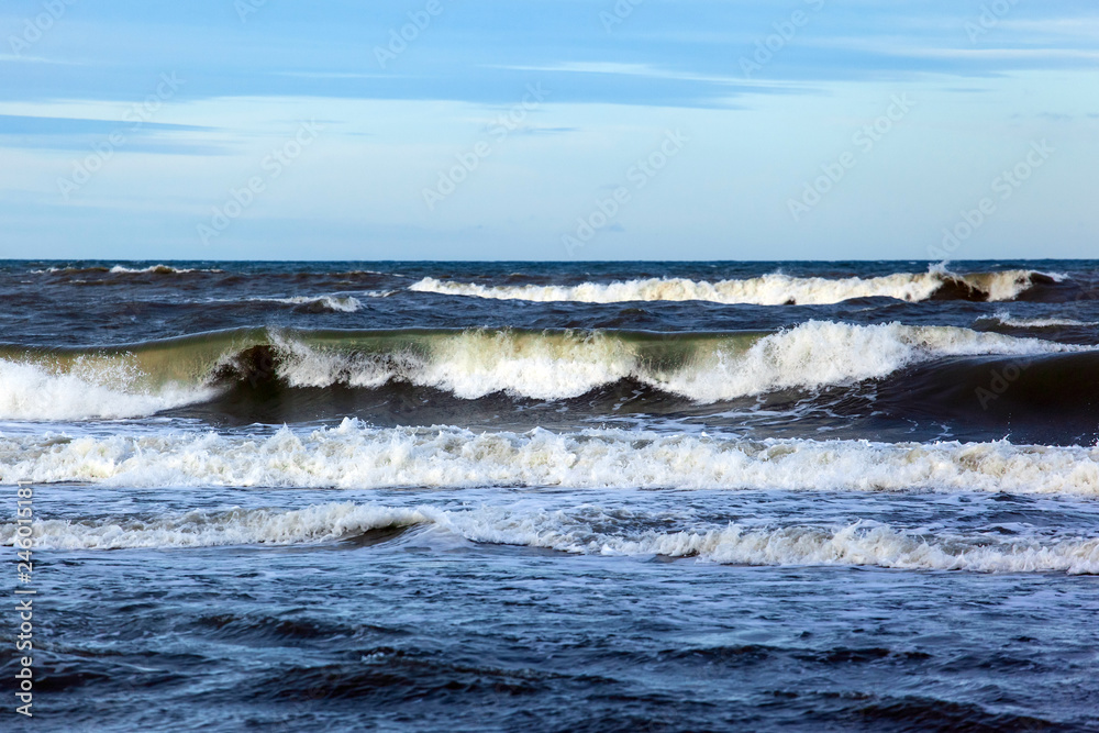 sea surface to the horizon with large waves and foam