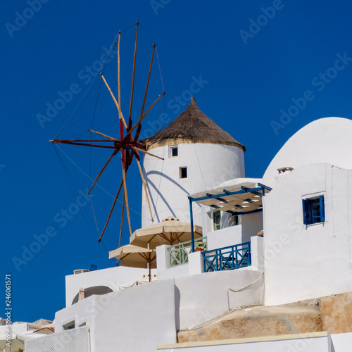 Santorini Windmill. #oia #santorini #santorinigreece #greece #windmill