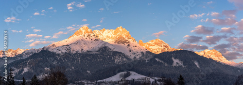 Idyllic snowy mountain peaks  setting sun in winter  landscape  Alps  Austria