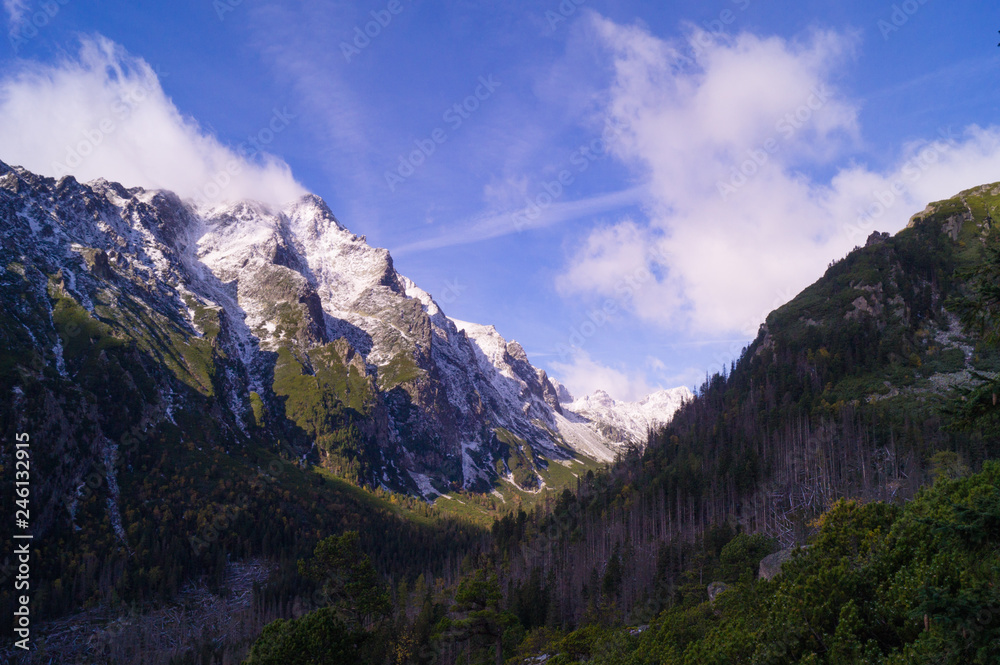 Fototapeta premium Valley. Tatransky narodny park. Vysoke Tatry. Slovakia.