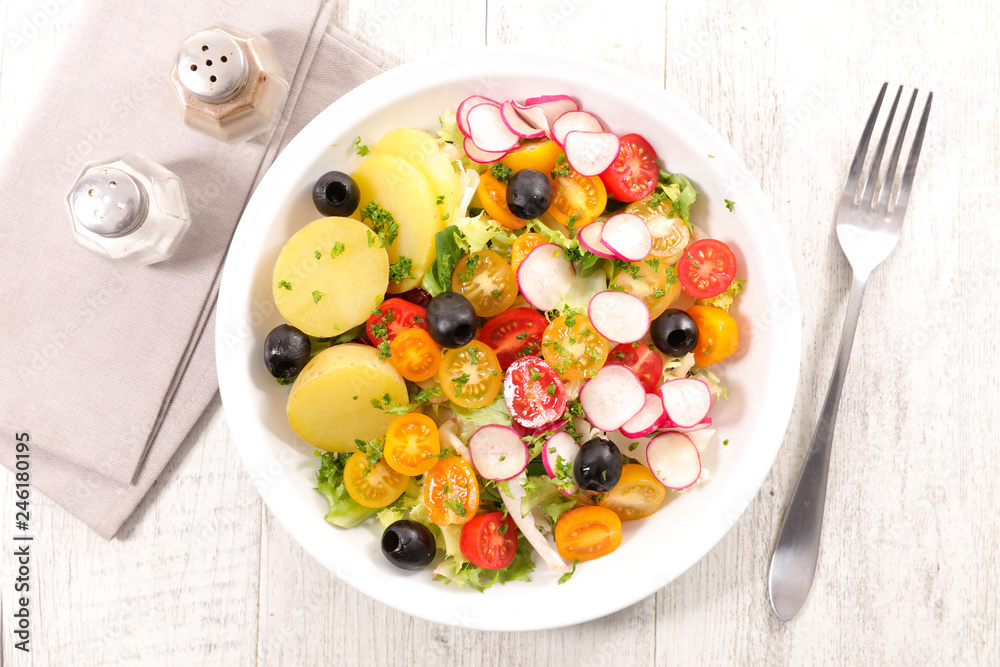 potato, radish and tomato salad potato, radish and tomato salad