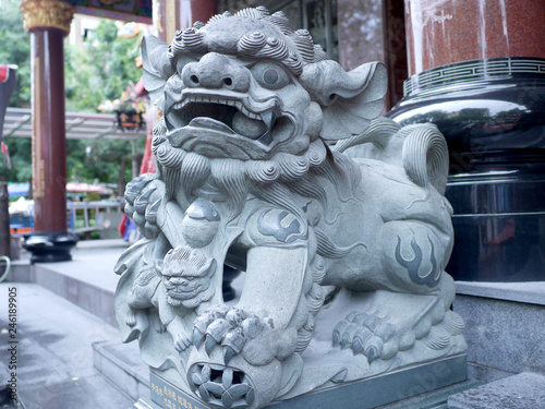 台湾を旅行した時に出会った石像、アジアの寺