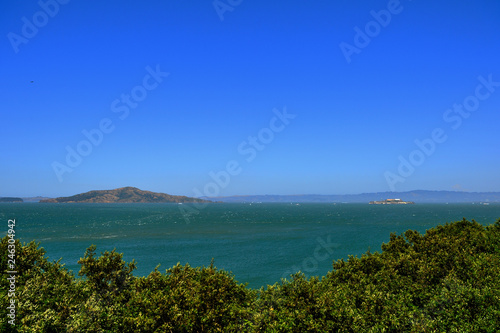 View of the San Francisco Bay in the morning. California, USA © Talulla