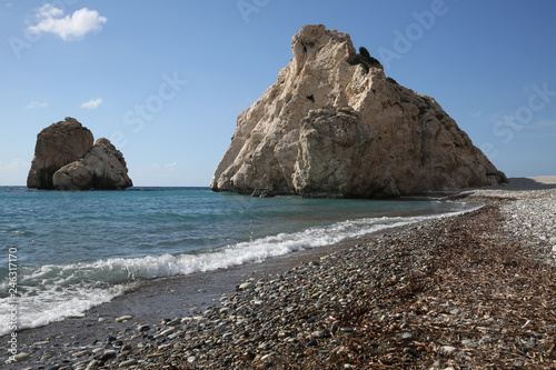 Fototapeta Naklejka Na Ścianę i Meble -  Cyprus - Mediterranean Sea beach. Petra tou Romiou - Aphrodite's Rock.