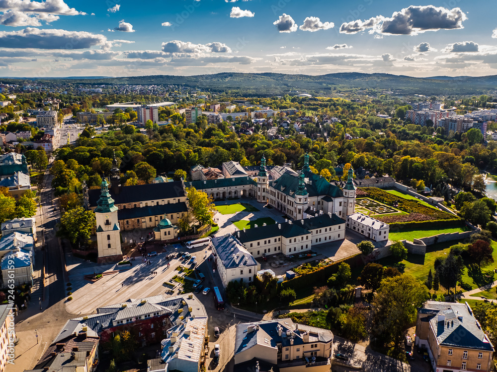 Muzeum Narodowe w Kielcach, Pałac Biskupów krakowskich