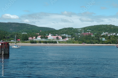 village de Charlevoix au Québec près du fleuve Saint-Laurent