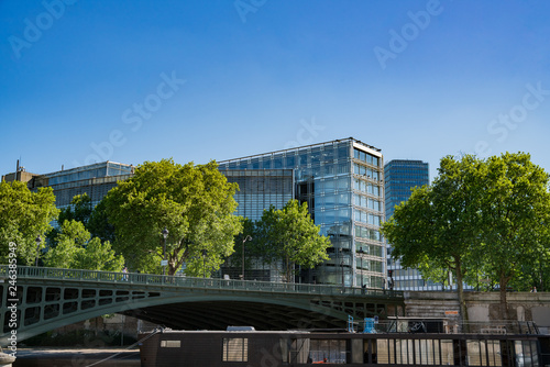 Beautiful cityscape from the famous Seine river