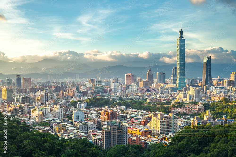 Naklejka premium Panoramiczny widok na Tajpej, Tajwan