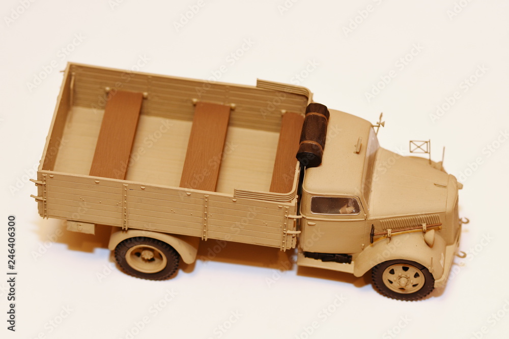  WW2 German 'Maultier' Half-track miniature plastic toy