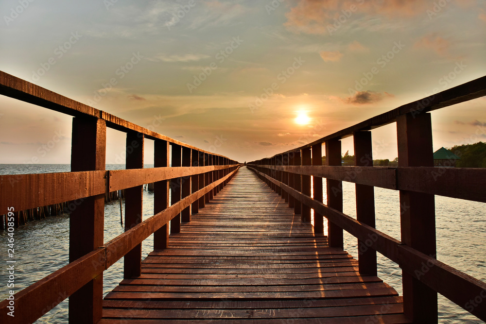 Fototapeta premium Thailand coastal bridge 