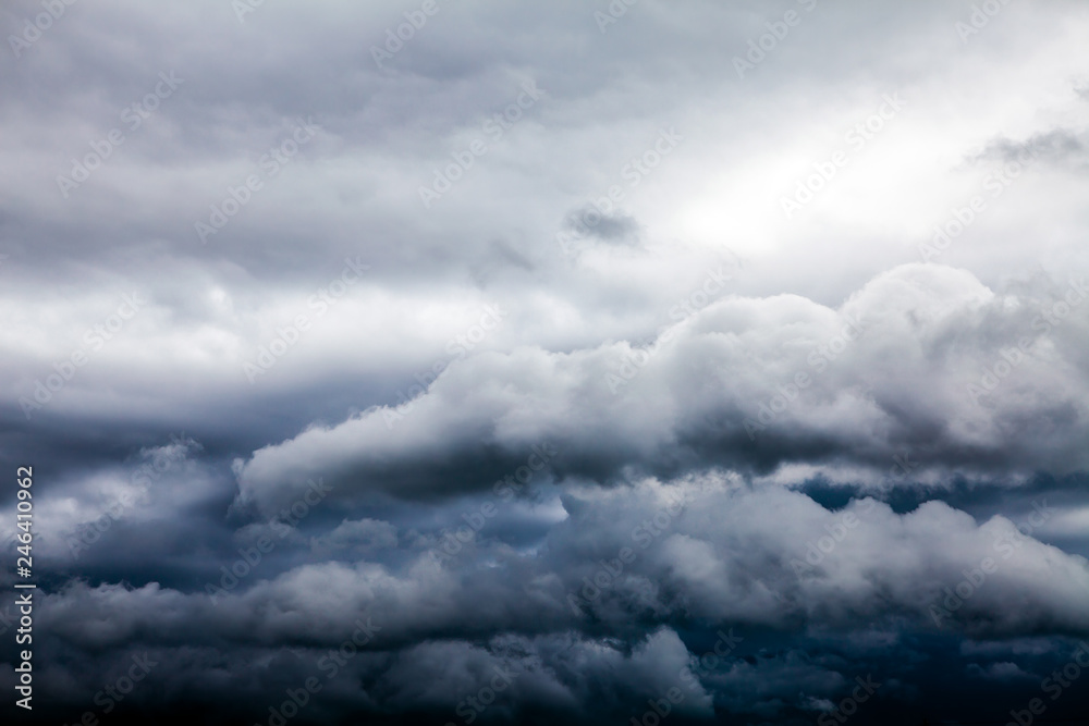 Obraz premium Dramatic Clouds Background