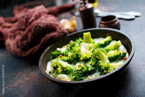 broccoli with eggs