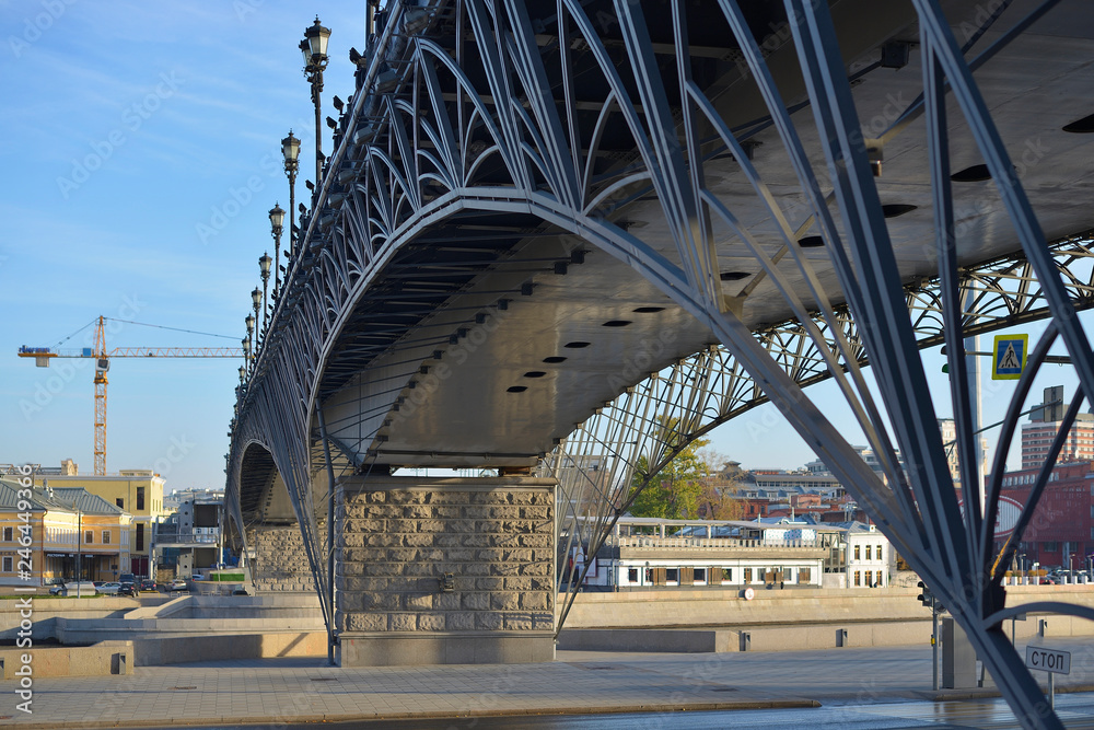 Moscow, The Patriarchal bridge