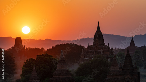 Bagan Sunset © Daniel