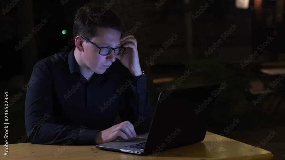 businessman working on laptop businessman working on laptop