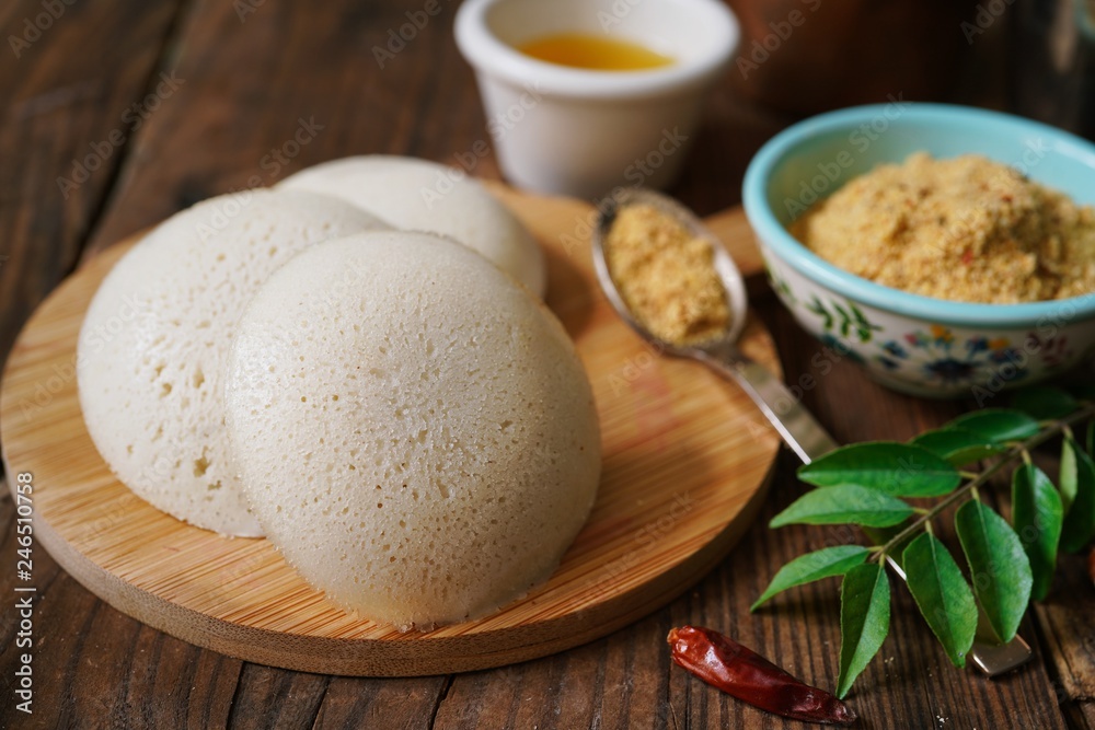 Idli Podi or chutney Powder- dry condiment for South Indian breakfast ...