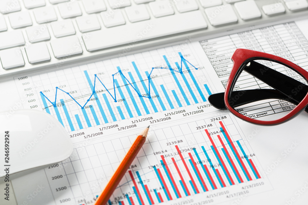 Preparing average sales report Preparing average sales report