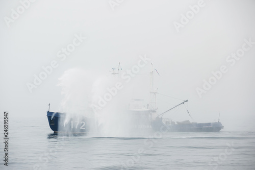Military exercises of the ships of the border service of Russia to release the captured vessel.