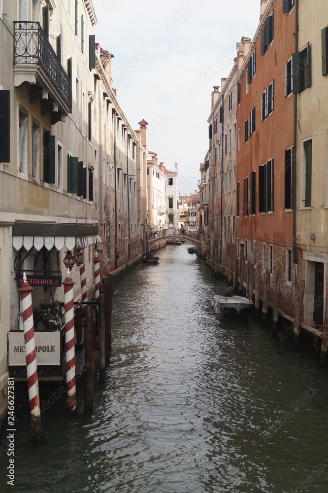 Naklejka premium canal in venice