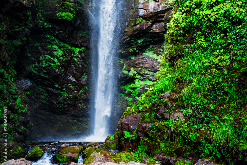Obraz premium Waterfall Akarmarskiy. Eastern Abkhazia. Near the town of Tkvarcheli. Akarmara District.