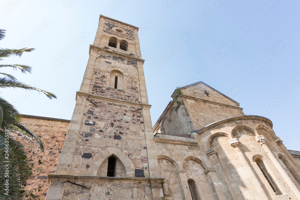 Esterno Cattedrale Santa Giusta - Oristano- Sardegna Esterno Cattedrale Santa Giusta - Oristano- Sardegna
