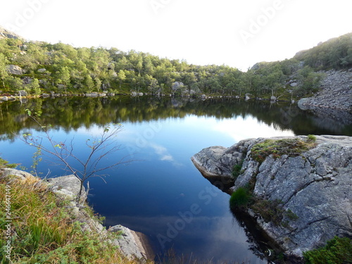 Norwegen - Der See als Spiegel 2 © MatthesMitDerCam