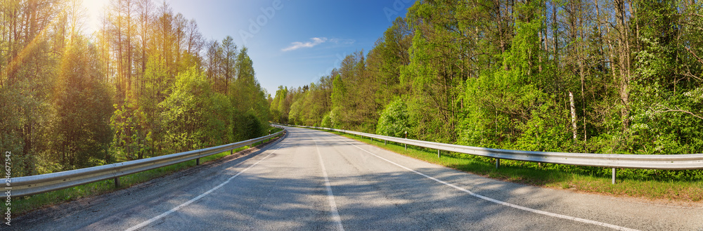 Fototapeta premium Road panorama on sunny spring day