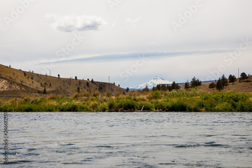 Fototapeta Naklejka Na Ścianę i Meble -  Lower Deschutes River Oregon Fly Fishing Trip in May