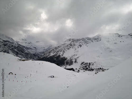 Snowy Landscape / Schnee Landschaft Arosa Ski Piste
