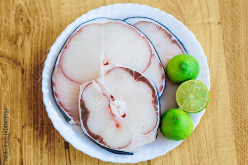 cooking of blue shark meat with lime