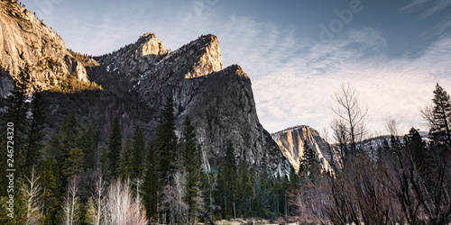 waterfall, water, nature, landscape, mountain, river, rock, falls, rocks, stream, cascade, fall, waterfalls, tree, Yosemite, travel, cliff, park, stone, sky, natural, scenic, flow, fresh, mountains ,  photo