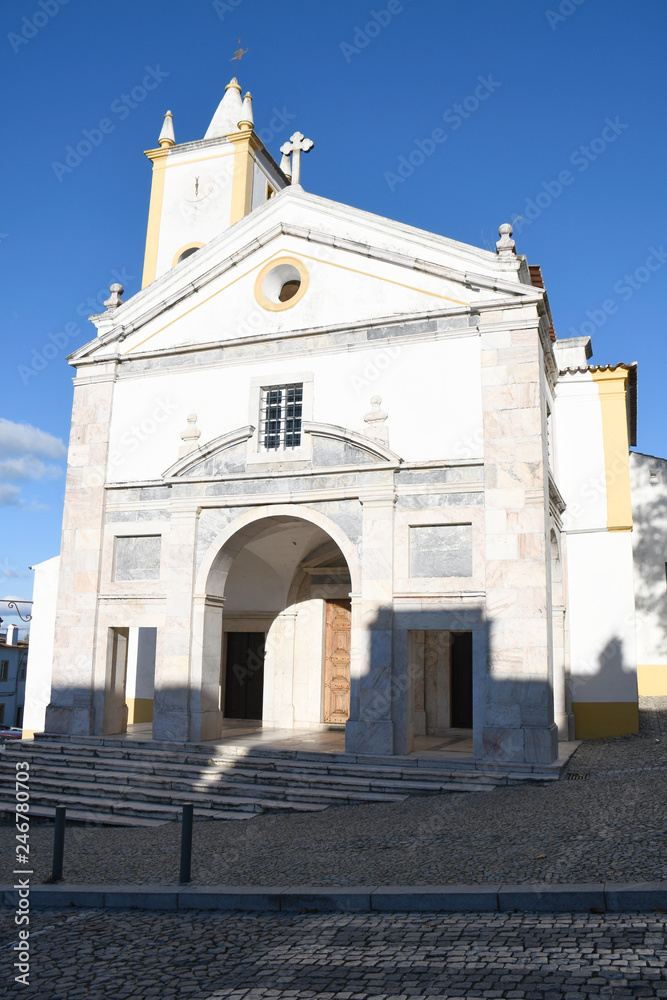 Obraz premium Evora, monastère et cathédrale