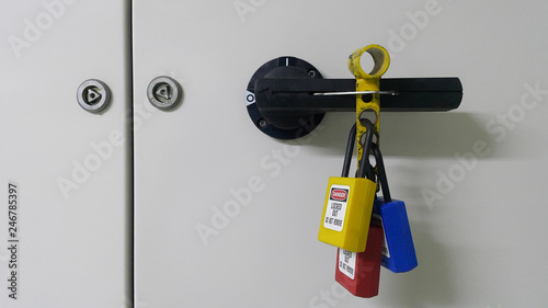 Lock out & Tag out , Lockout station,machine - specific lockout devices and safety first point