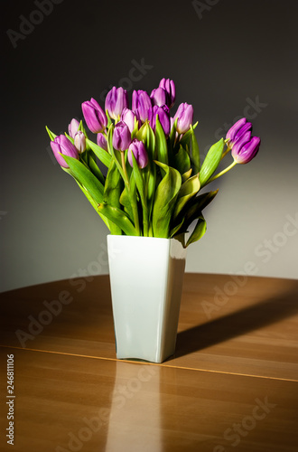 Fototapeta Naklejka Na Ścianę i Meble -  Tulips
