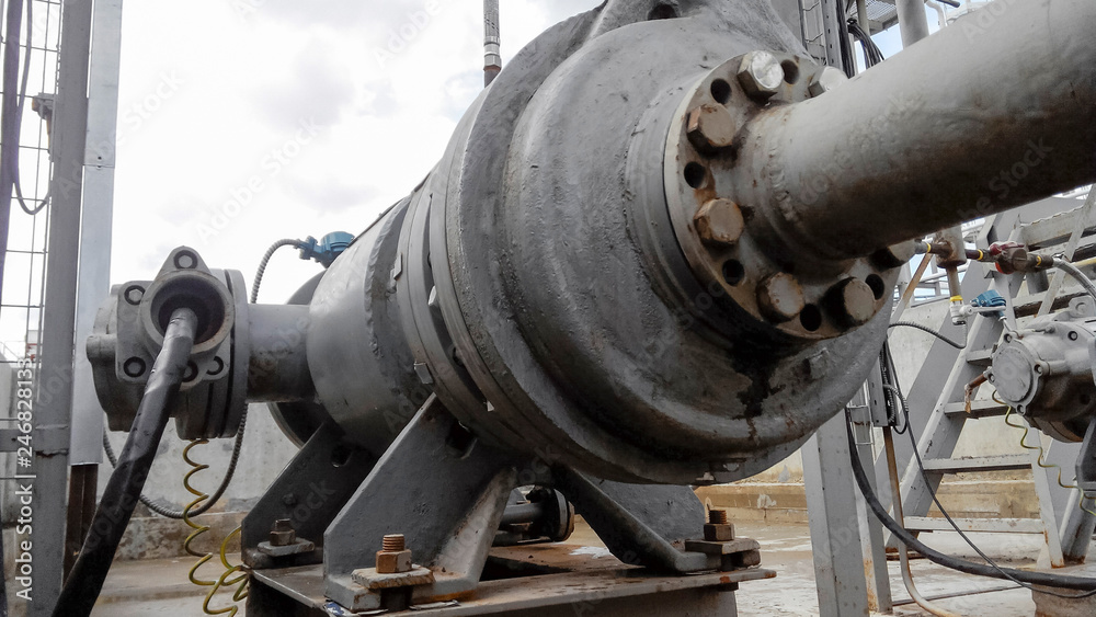 The pump for pumping of oil and products The pump for pumping of oil and products