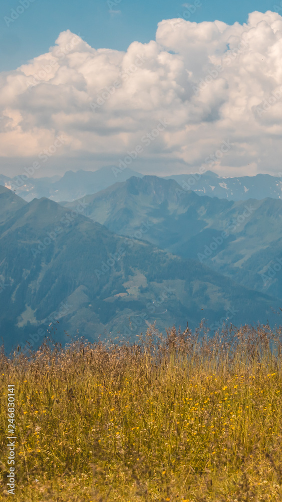 Smartphone HD wallpaper of beautiful alpine view at Schmittenhoehe - Zell am See - Tyrol - Austria