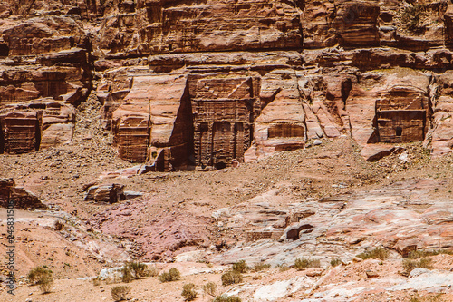 Hicking through Petra's Canyon and Mountains