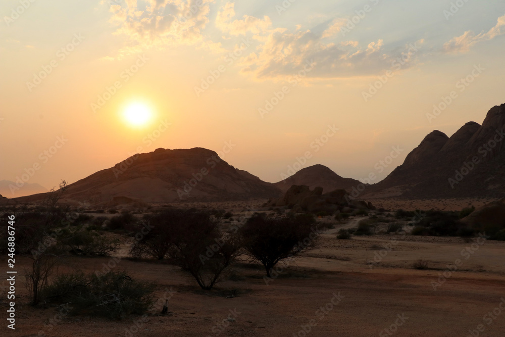 Fototapeta premium Spitzkoppe (Spitzkuppe) sunrise - Namibia Africa