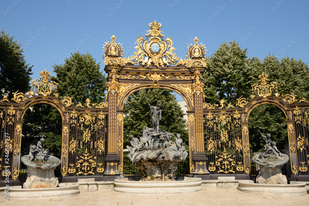 Fontaine de Neptune sur la place Stanislas à Nancy - Neptune fountain on Place Stanislas in Nancy, Lorraine, France