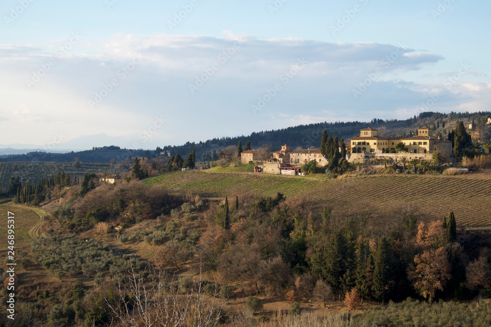 Barberino Val d'Elsa, paesaggio del chianti con vista su Villa di Spoiano
