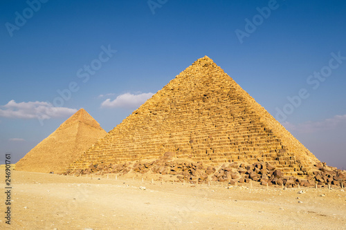 the pyramids of giza