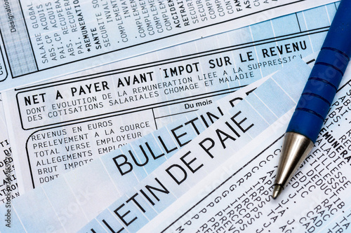 Billede på lærred Bulletin de paie français avec prélèvement d'impôt sur le revenu à la source