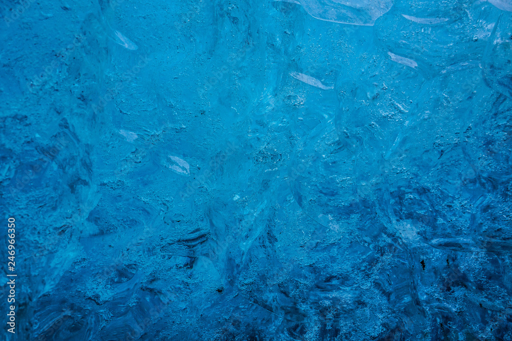 アイスランド・氷の洞窟（ヴァトナヨークトル）の氷壁